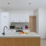 Lambis Athena Villa