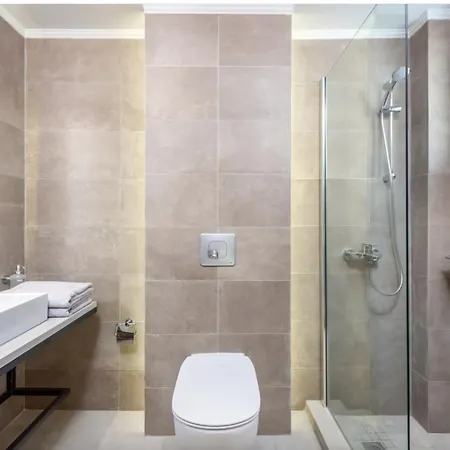 فيلة Lambis Athena لينثوس