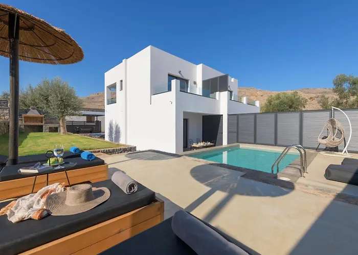 Lambis Athena Villa Líndos